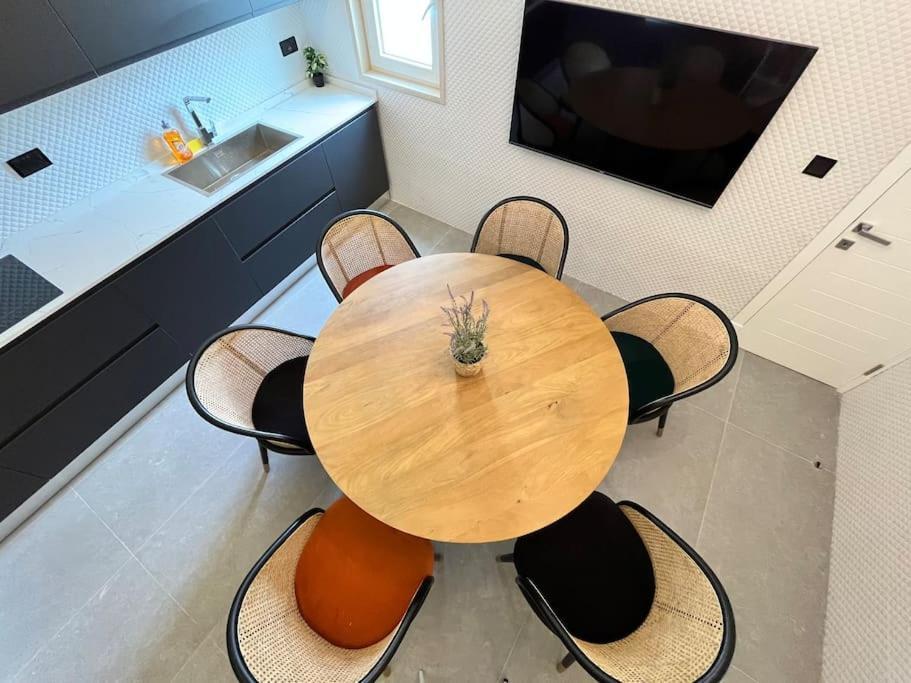 Beautiful 4-Bedroom Townhouse In Sliema Extérieur photo